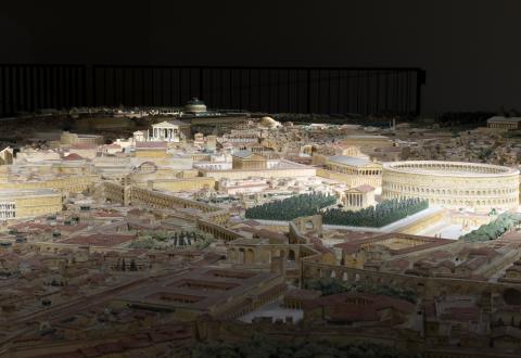 Model of the city of Rome in the 4th cent.